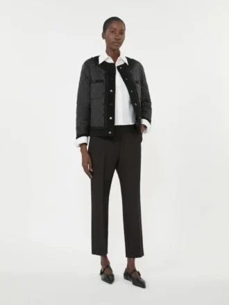 Veste courte matelassée en toile déperlante, noire