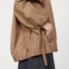 Veste en taffetas déperlant, couleur camel Veste en taffetas déperlant, couleur camel