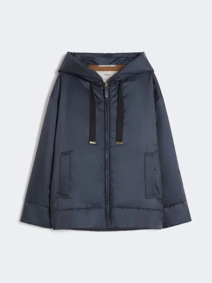 Veste matelassée à capuche en toile déperlante, bleu nuit Veste matelassée à capuche en toile déperlante, bleu nuit