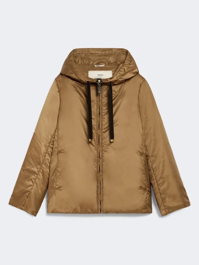 Veste matelassée à capuche hydrofuge, couleur caramel Veste matelassée à capuche hydrofuge, couleur caramel