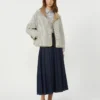 Veste matelassée réversible en toile déperlante, couleur noisette Veste matelassée réversible en toile déperlante, couleur noisette