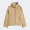 Veste matelassée réversible en toile déperlante, couleur noisette Veste matelassée réversible en toile déperlante, couleur noisette