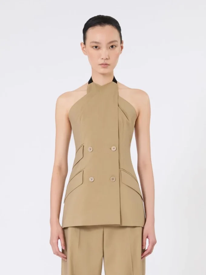 Veste sans manches en popeline de laine et soie, couleur camel Veste sans manches en popeline de laine et soie, couleur camel