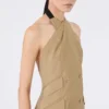 Veste sans manches en popeline de laine et soie, couleur camel Veste sans manches en popeline de laine et soie, couleur camel