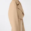 Vêtement d’extérieur court en Pure Wool, couleur caramel Vêtement d’extérieur court en Pure Wool, couleur caramel